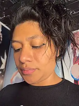 Im Little online show from 05-21-26, 02:29