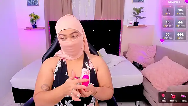 Snapshot of Kendra_Kait chatting on 01-06-26, 12:09 Kendra Kait online show from 01-06-26, 12:09