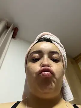 Tatiana O online show from 04-17-26, 01:03