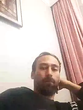Snapshot of ozkanaslan chatting on 12-04-24, 01:03 ozkanaslan online show from 12-04-24, 01:03