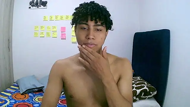 Snapshot of sexy_diamante_ chatting on 02-03-26, 03:04 sexy diamante online show from 02-03-26, 03:04