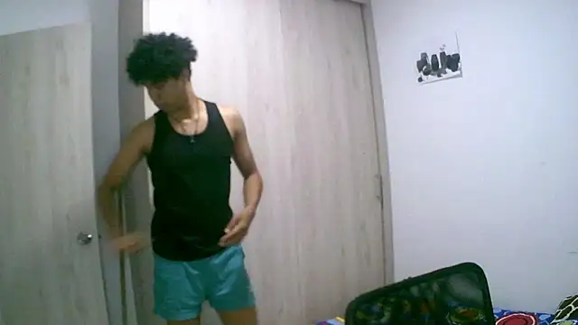 Snapshot of sexy_diamante_ chatting on 02-08-26, 02:48 sexy diamante online show from 02-08-26, 02:48