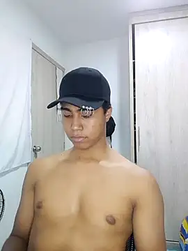 Snapshot of sexy_diamante_ chatting on 02-12-26, 06:14 sexy diamante online show from 02-12-26, 06:14