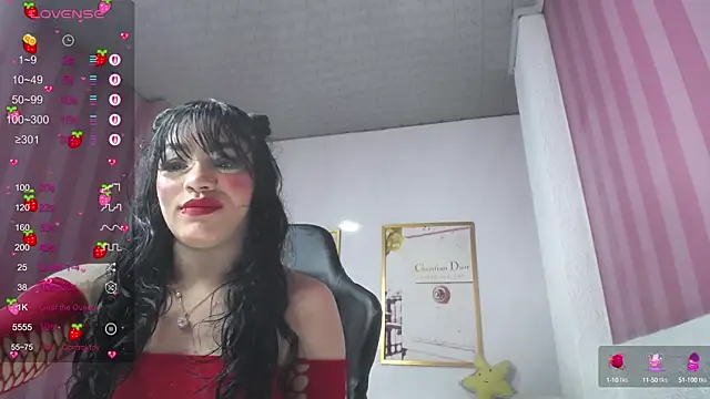 Snapshot of Laia_angel_b chatting on 03-08-25, 10:00 Laia angel b online show from 03-08-25, 10:00