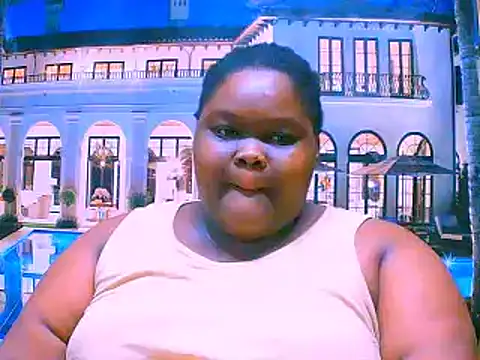 Snapshot of EbonyHotBuns chatting on 10-24-25, 06:26 EbonyHotBuns online show from 10-24-25, 06:26