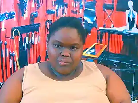 Snapshot of EbonyHotBuns chatting on 11-01-25, 10:06 EbonyHotBuns online show from 11-01-25, 10:06