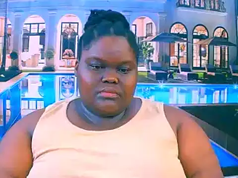 Snapshot of EbonyHotBuns chatting on 11-22-25, 06:51 EbonyHotBuns online show from 11-22-25, 06:51