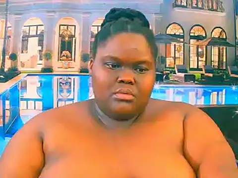 Snapshot of EbonyHotBuns chatting on 11-29-25, 08:39 EbonyHotBuns online show from 11-29-25, 08:39