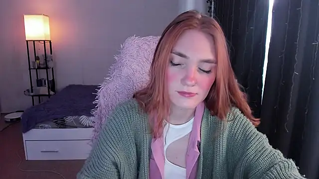 Snapshot of ReddHotPipper chatting on 02-13-26, 03:35 ReddHotPipper online show from 02-13-26, 03:35