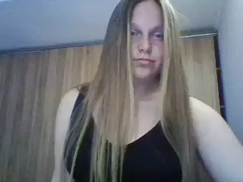 Evasapples online show from 03-14-25, 07:34