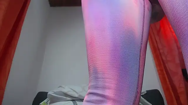 Lizz xxxx online show from 04-15-26, 07:58