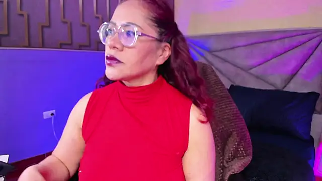 Snapshot of maria_paulac chatting on 09-25-25, 05:00 maria paulac online show from 09-25-25, 05:00