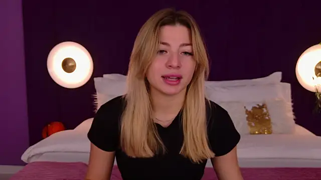 HelenaMorgan online show from 10-23-25, 03:06