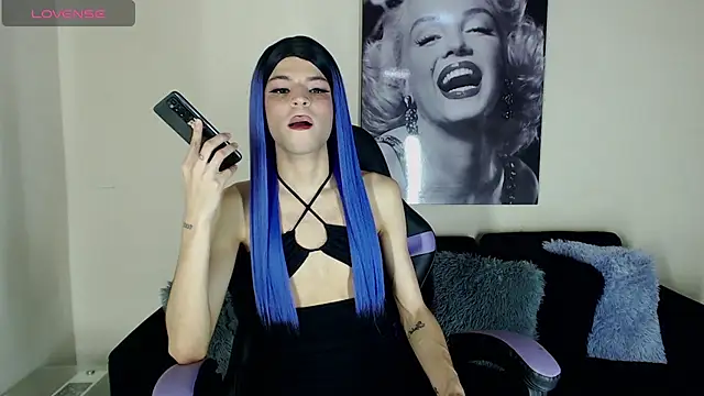 Realbadbxtch online show from 12-18-24, 08:47