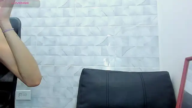 Realbadbxtch online show from 02-18-25, 08:03