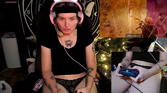 BrandiWRLD 999 online show from 12-18-24, 11:19