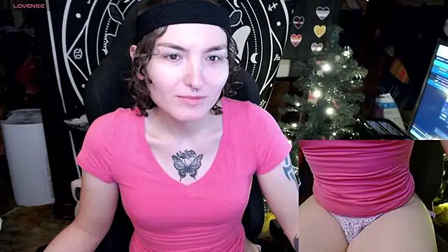 BrandiWRLD 999 online show from 12-27-24, 07:03