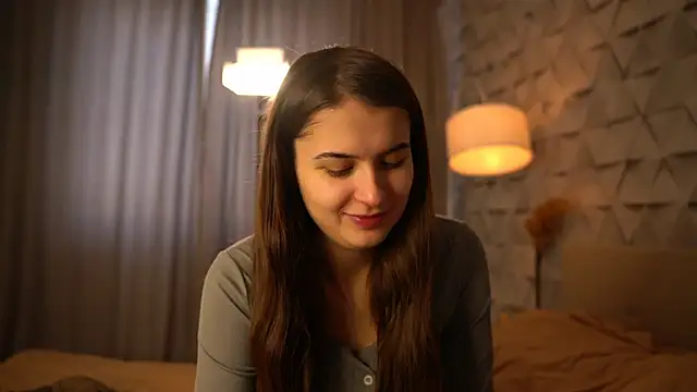 Snapshot of elisa_moon chatting on 02-22-26, 11:31 elisa moon online show from 02-22-26, 11:31