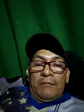 Snapshot of ardiente47 chatting on 03-20-25, 02:51 ardiente47 online show from 03-20-25, 02:51