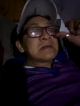 Snapshot of ardiente47 chatting on 10-12-25, 12:42 ardiente47 online show from 10-12-25, 12:42