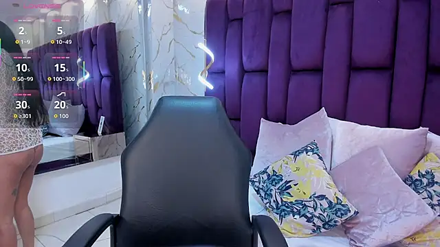 Snapshot of emma_carterr1 chatting on 04-26-26, 09:34 emma carterr1 online show from 04-26-26, 09:34