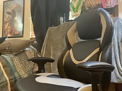 slutty guy12 online show from 02-03-25, 08:24