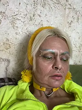 Snapshot of Gardener_of_Illusions chatting on 02-27-25, 12:45 Gardener of Illusions online show from 02-27-25, 12:45