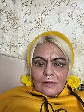 Snapshot of Gardener_of_Illusions chatting on 03-02-25, 10:16 Gardener of Illusions online show from 03-02-25, 10:16