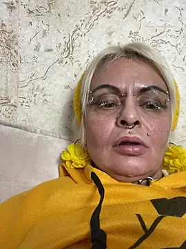 Snapshot of Gardener_of_Illusions chatting on 03-03-25, 06:59 Gardener of Illusions online show from 03-03-25, 06:59