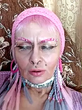 Snapshot of Gardener_of_Illusions chatting on 03-21-25, 06:51 Gardener of Illusions online show from 03-21-25, 06:51