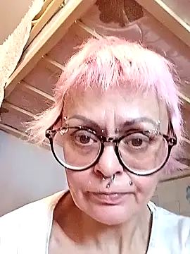 Snapshot of Gardener_of_Illusions chatting on 03-22-25, 03:53 Gardener of Illusions online show from 03-22-25, 03:53