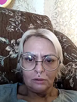 Snapshot of Gardener_of_Illusions chatting on 10-20-25, 06:14 Gardener of Illusions online show from 10-20-25, 06:14