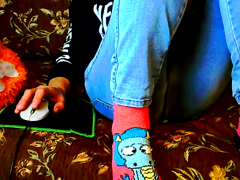 Snapshot of Gardener_of_Illusions chatting on 10-23-25, 04:17 Gardener of Illusions online show from 10-23-25, 04:17