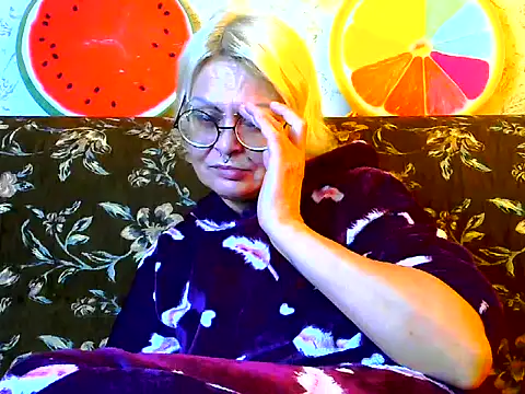 Snapshot of Gardener_of_Illusions chatting on 10-24-25, 04:20 Gardener of Illusions online show from 10-24-25, 04:20