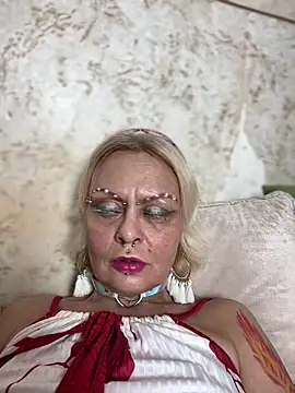 Gardener of Illusions online show from 04-05-26, 02:31