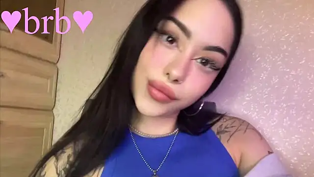 Snapshot of baby__kim chatting on 02-20-26, 05:59 baby kim online show from 02-20-26, 05:59