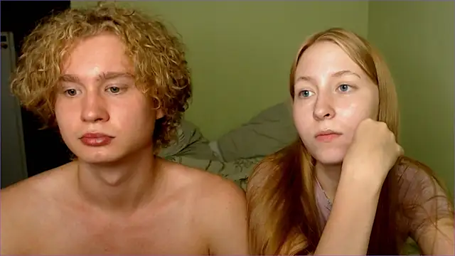 AliceStoneJhonyStone online show from 09-12-25, 08:31