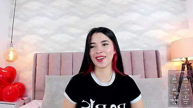 im nika  online show from 02-22-25, 01:02