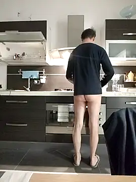 Coolandgang online show from 12-29-24, 06:35