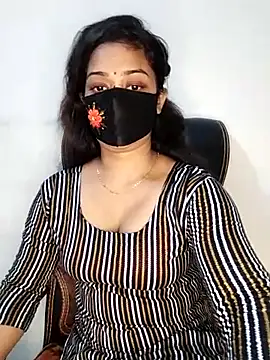 Snapshot of Tapur- chatting on 10-20-25, 05:02 Tapur- online show from 10-20-25, 05:02