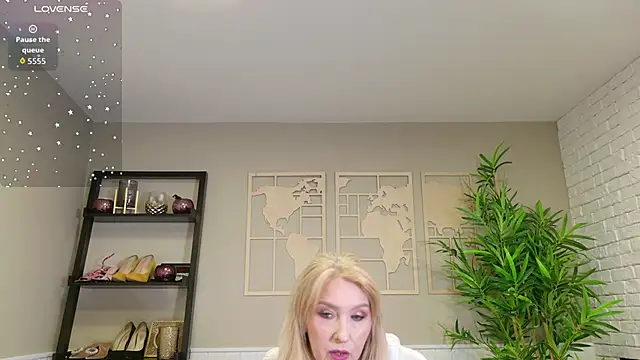 LadyLeea online show from 06-02-26, 04:58