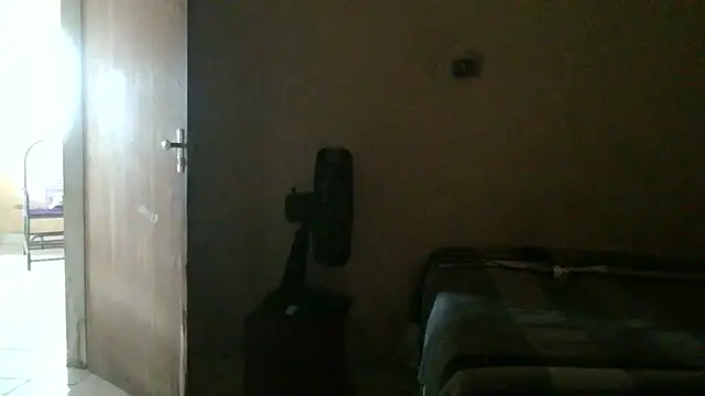 Snapshot of pornstarbrezillian chatting on 12-02-25, 04:35 pornstarbrezillian online show from 12-02-25, 04:35