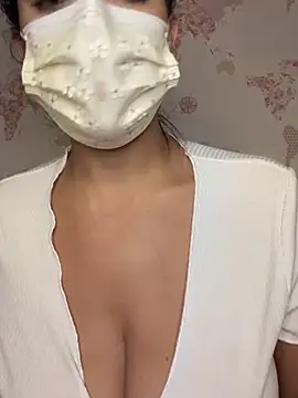 shanelle0 online show from 09-25-25, 08:23