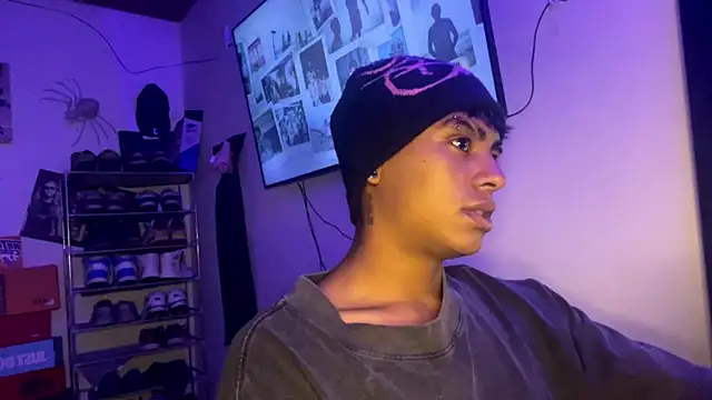  Billowy  online show from 12-05-25, 06:00