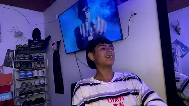  Billowy  online show from 12-15-25, 08:02