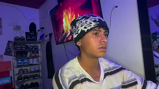  Billowy  online show from 12-19-25, 01:12