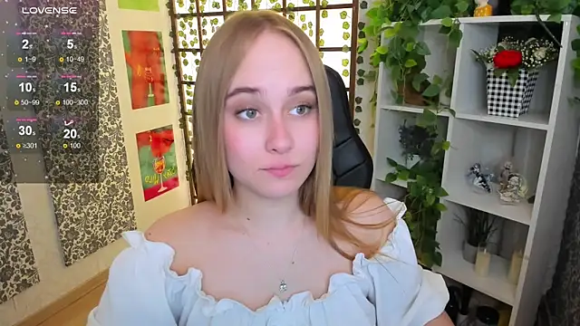 LianaBright online show from 03-05-25, 05:50