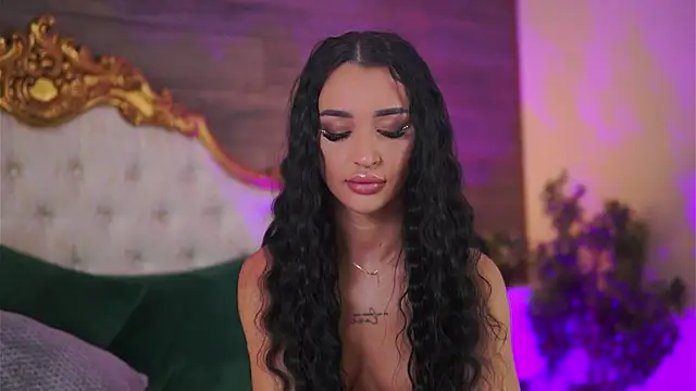 DeniseDevilles online show from 12-27-24, 12:23