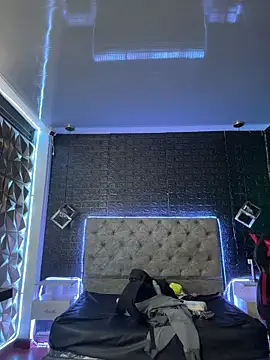 Paloma  LS online show from 03-26-26, 07:52