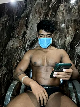 rony6663 online show from 12-05-25, 09:18